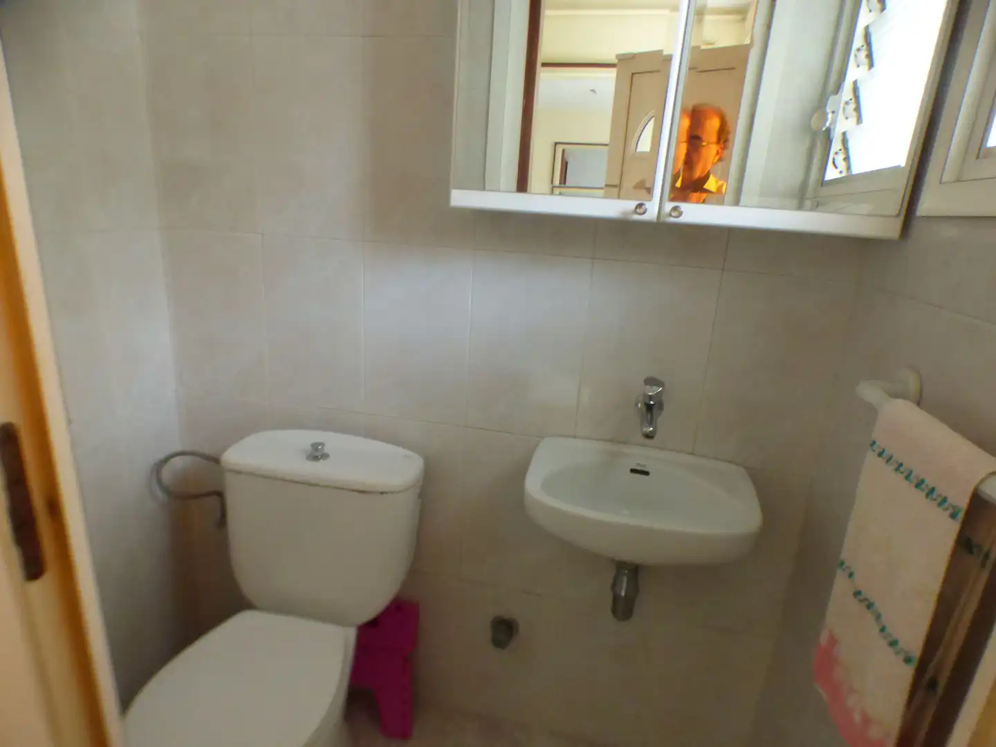 Baño de Casa adosada de alquiler en Girona con Calefacción, Jardín privado y Terraza