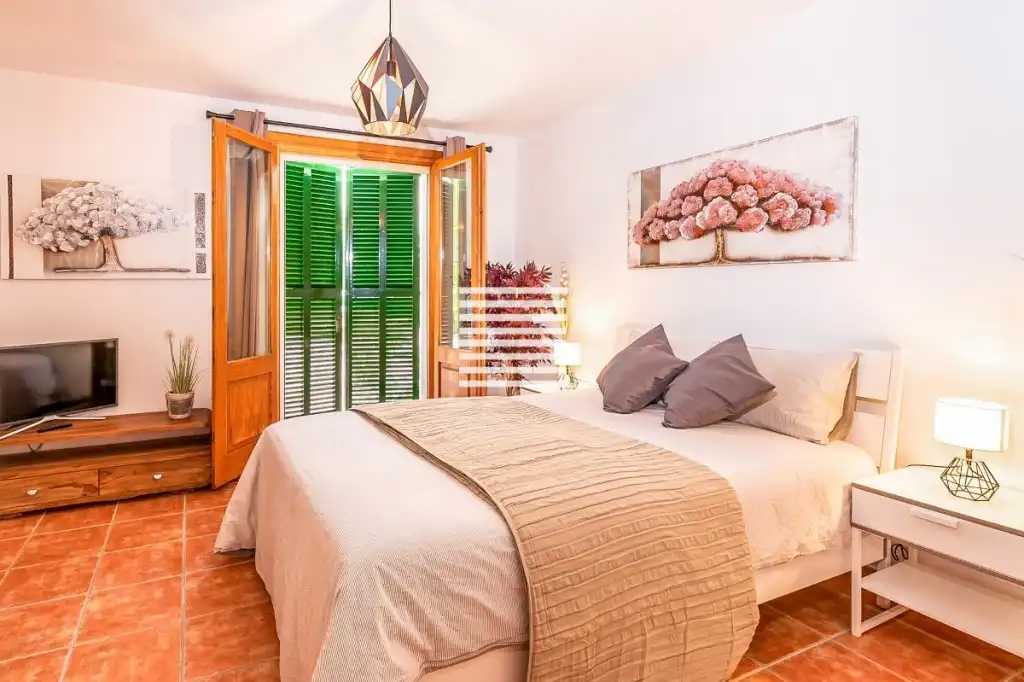 Habitación de Finca rústica en venta en Alcúdia con Aire acondicionado, Jardín privado y Terraza