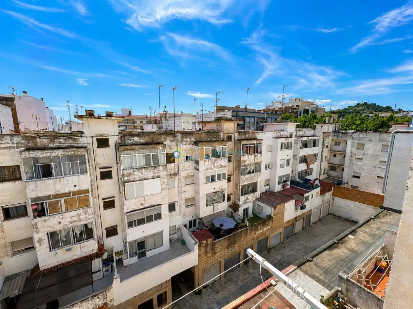 Vista exterior de Piso en venta en Oliva con Aire acondicionado y Balcón