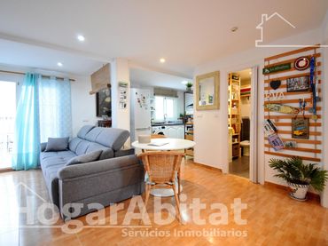 Ático con balcón en venta en Calle de Agustín Olivert