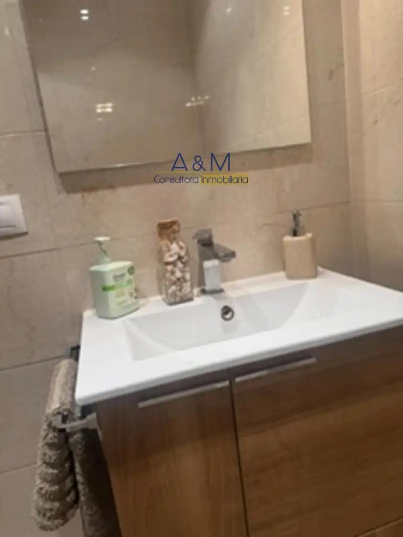 Bathroom of Detached homes for sale in Cistérniga  with Heating, Private garden and Terrace