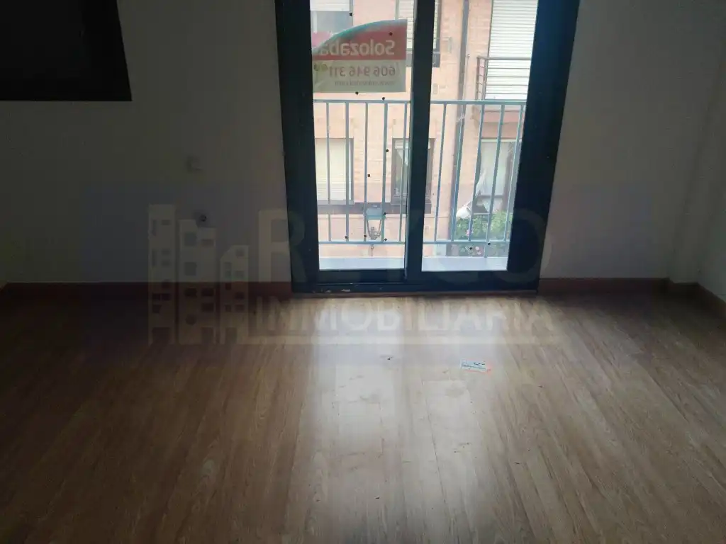 Habitación de Apartamento en venta en Agoncillo