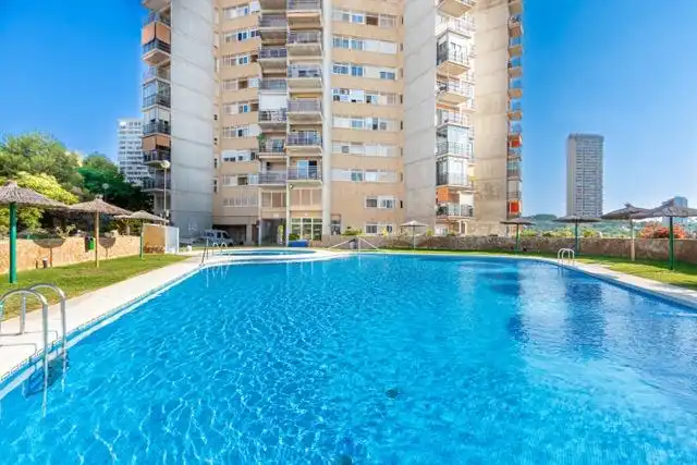 Apartamento en venta en Via Parque