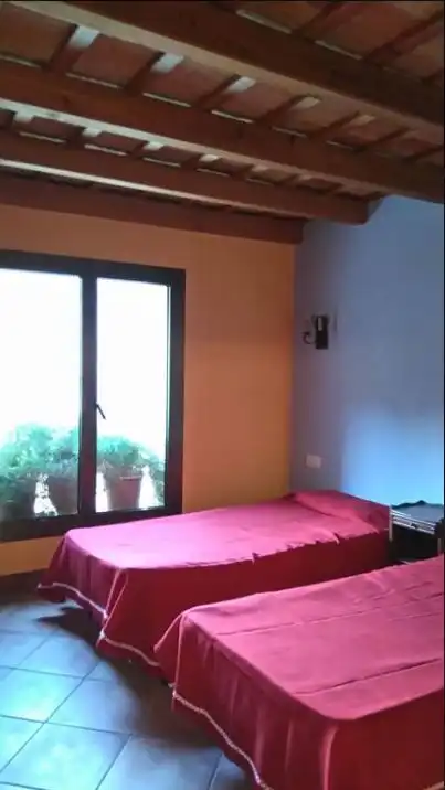 Dormitori de Finca rústica en venda en Agullana amb Jardí privat, Terrassa i Traster