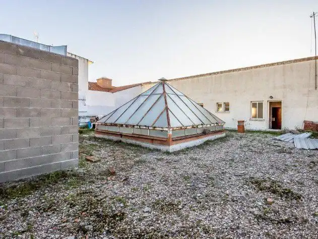 Vista exterior de Local en venta en Fuensalida