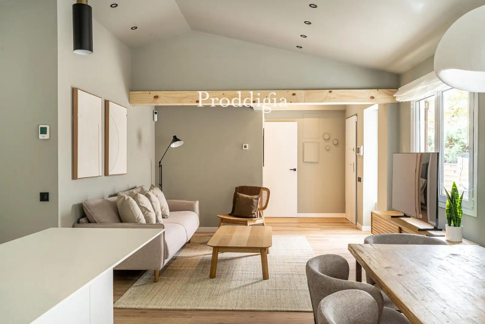 Sala de estar de Casa o chalet de alquiler en Sant Cugat del Vallès con Terraza, Piscina y Amueblado