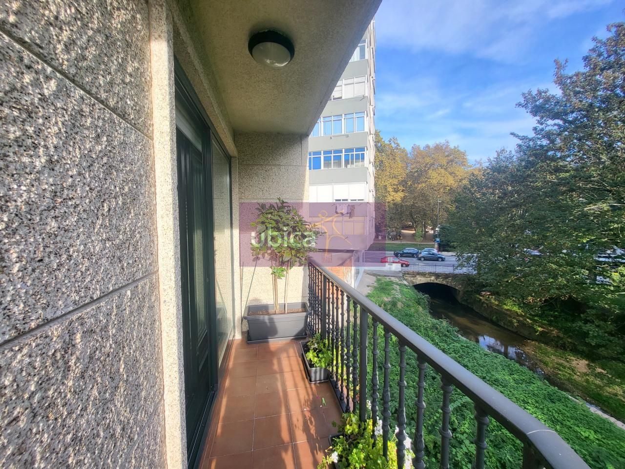 Terraza de Piso en venta en Vigo  con Calefacción, Parquet y Terraza