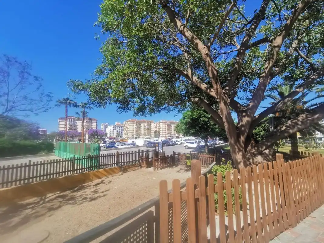 Exterior view of Commercial properties for rent in Fuengirola  with Heating