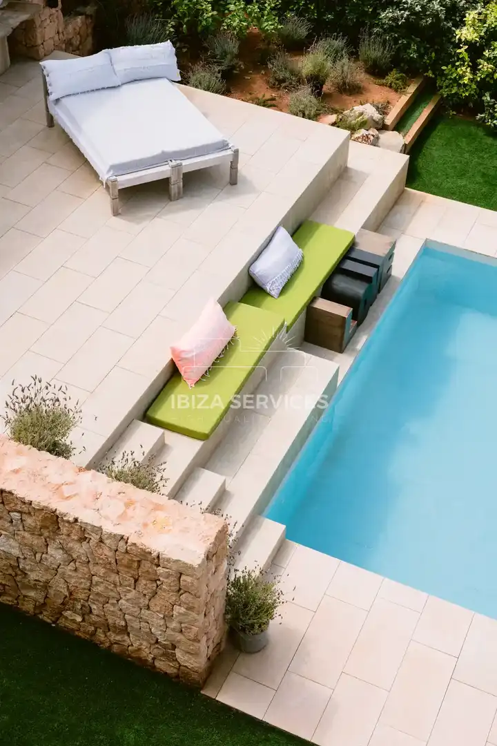 Casa o xalet de lloguer a Cala Vedella - Cala Tarida