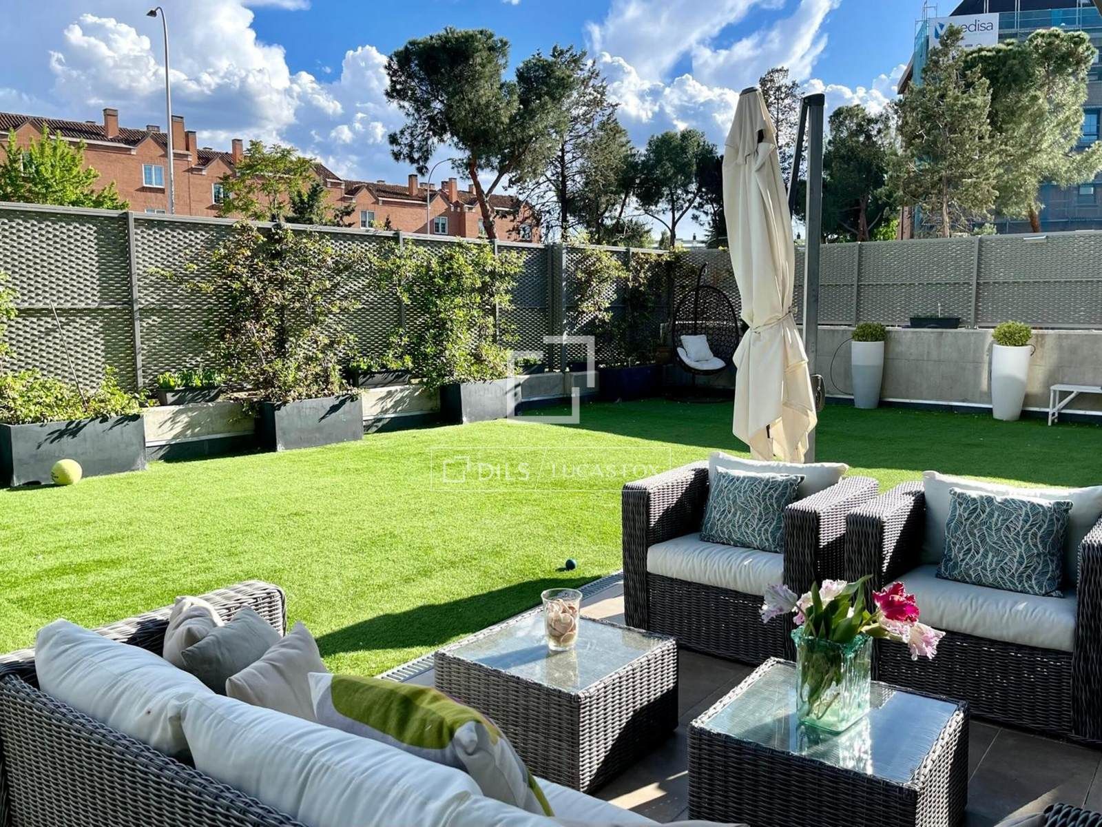 Terraza de Piso en venta en  Madrid Capital con Aire acondicionado, Jardín privado y Terraza