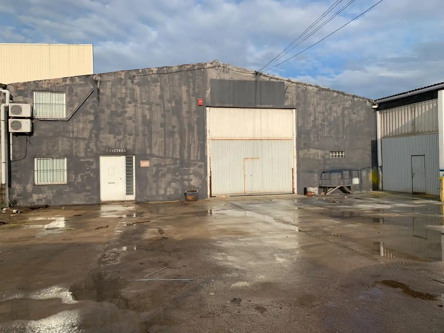 Vista exterior de Nau industrial en venda en Nules amb Calefacció