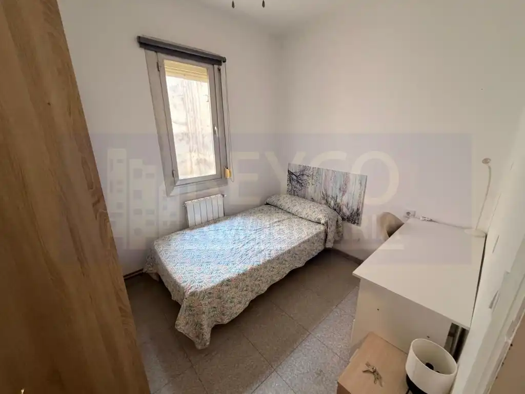 Habitación de Piso en venta en  Logroño