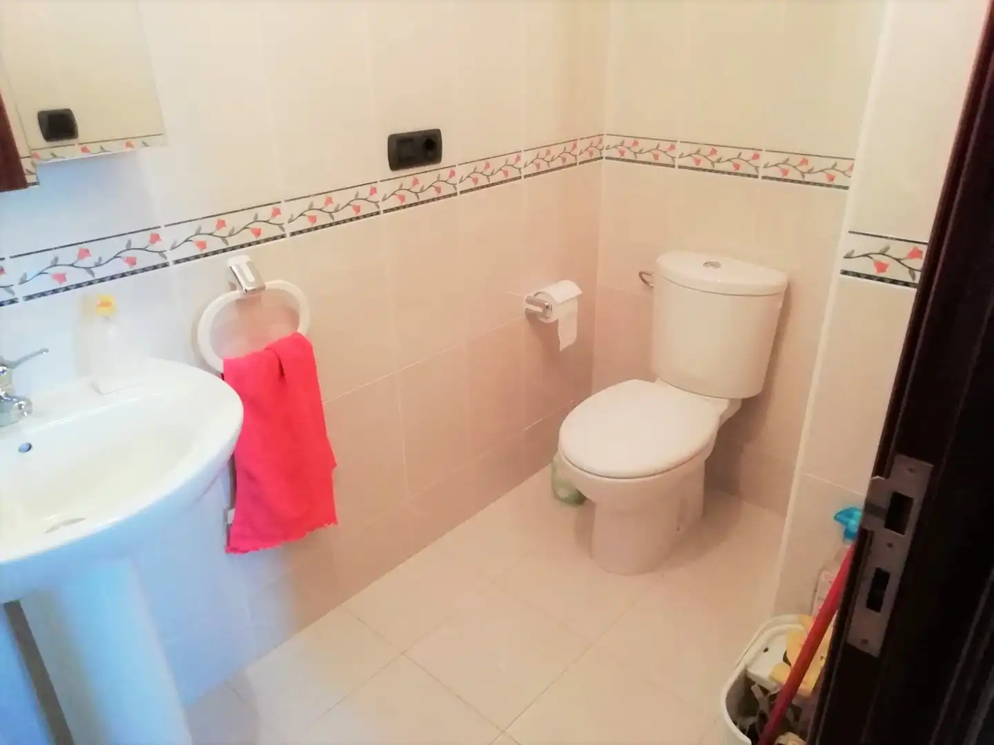 Baño de Casa o chalet en venta en Culleredo con Jardín privado, Parquet y Horno