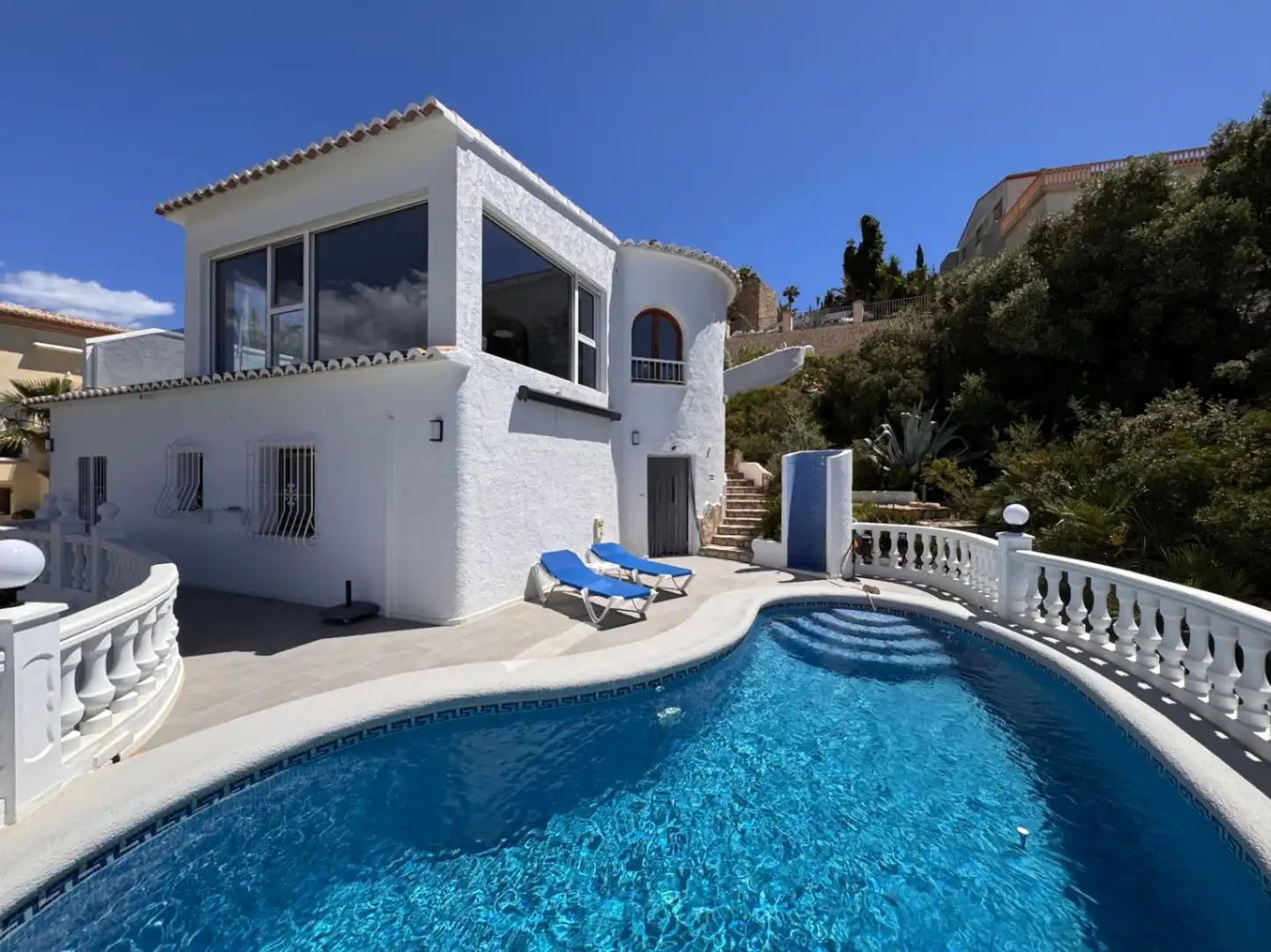 Villa mit Pool zum Verkauf in Cumbre del Sol