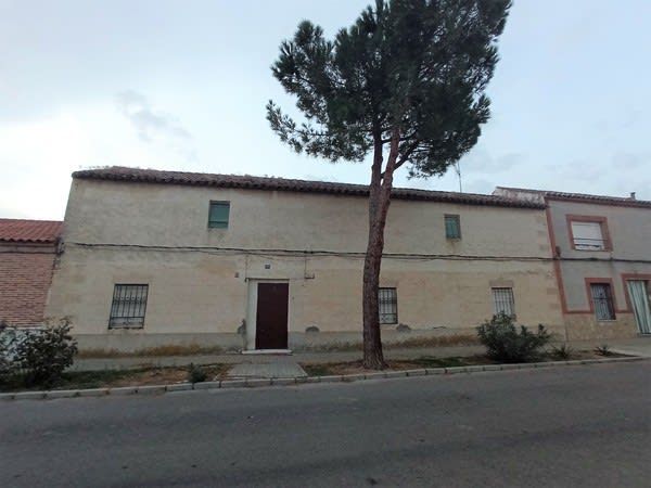 Vista exterior de Casa adosada en venda en Sonseca