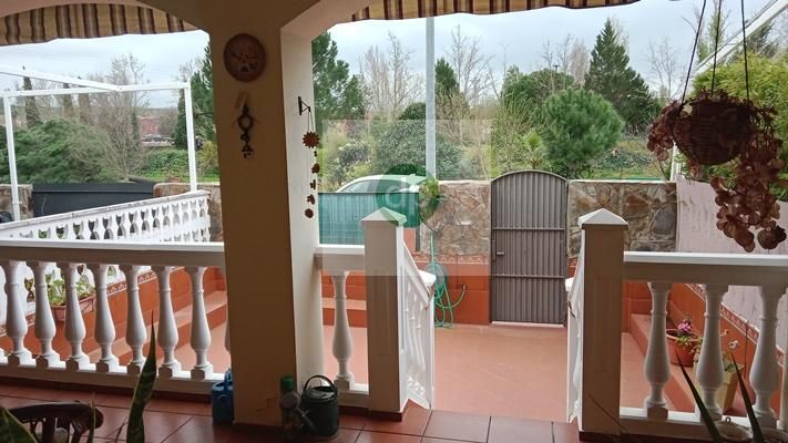 Jardí de Casa adosada en venda en Badajoz Capital amb Aire condicionat, Calefacció i Traster