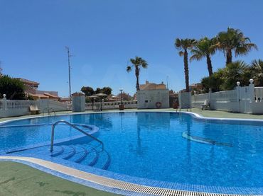 Maison avec piscine à vendre à Orihuela Costa