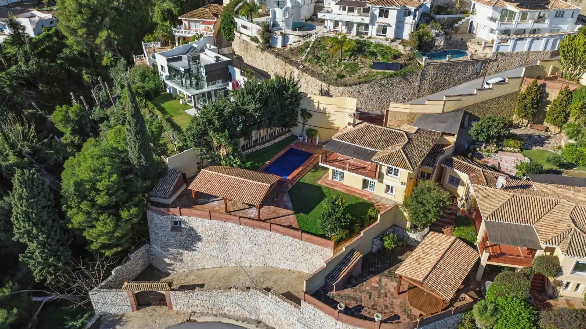 Exterior view of Houses for sale in Benalmádena  with Air Conditioner, Heating and Private garden
