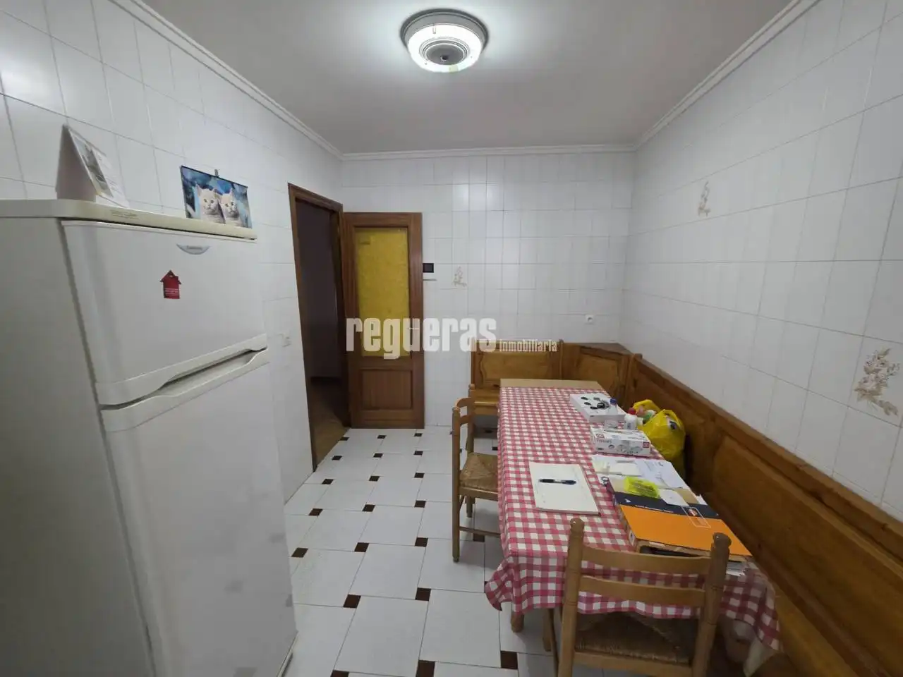 Cocina de Piso en venta en Avilés con Calefacción, Parquet y Terraza