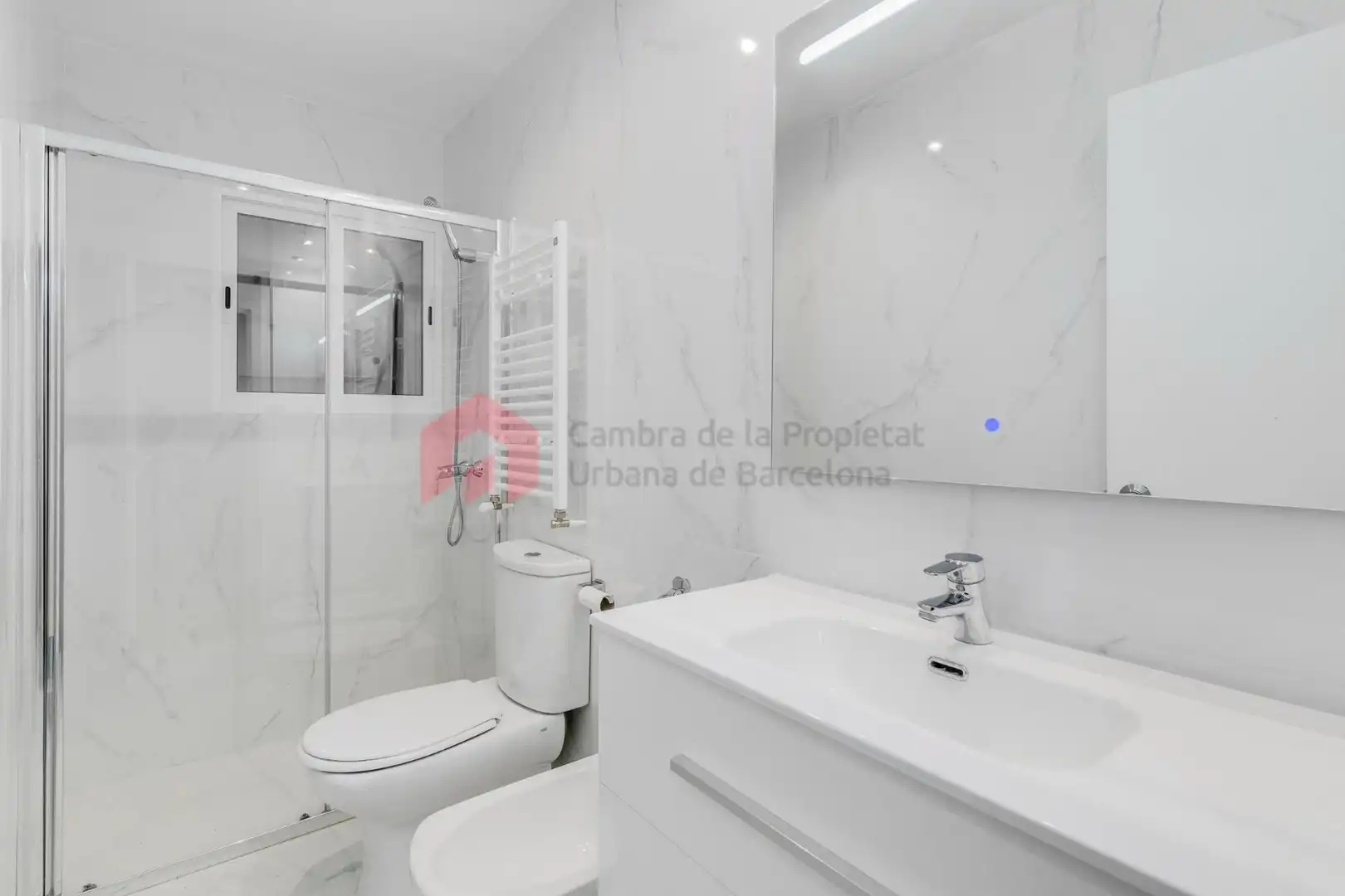 Baño de Piso en venta en Barcelona con Parquet