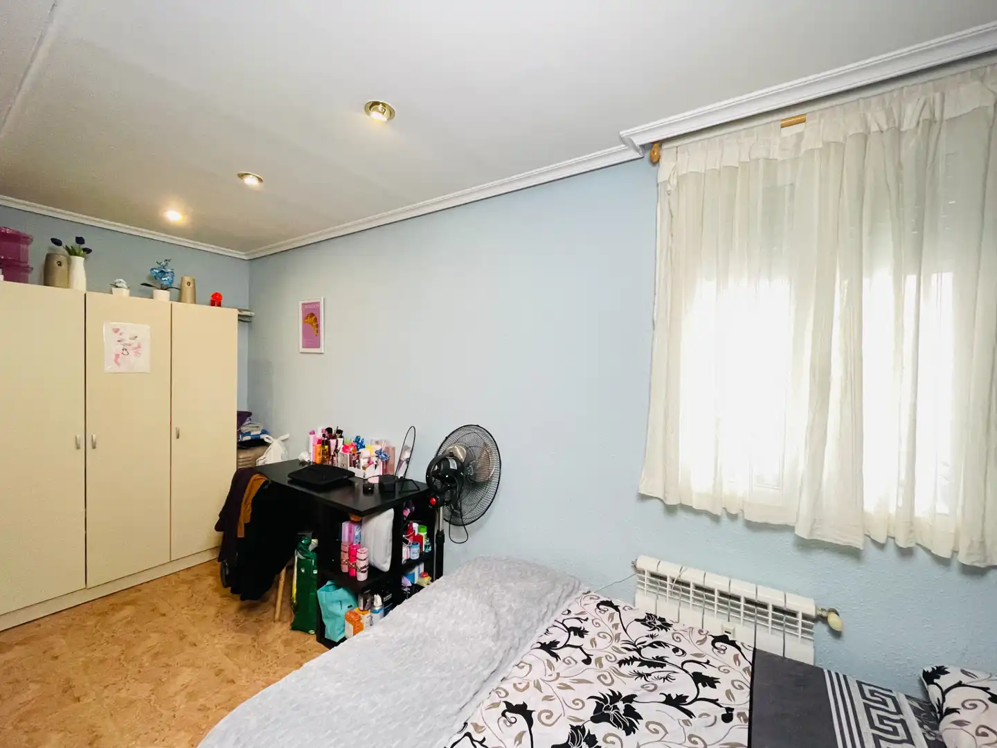 Schlafzimmer von Wohnung zum Verkauf in Zaragoza mit Klimaanlage, Möbliert und Balkon