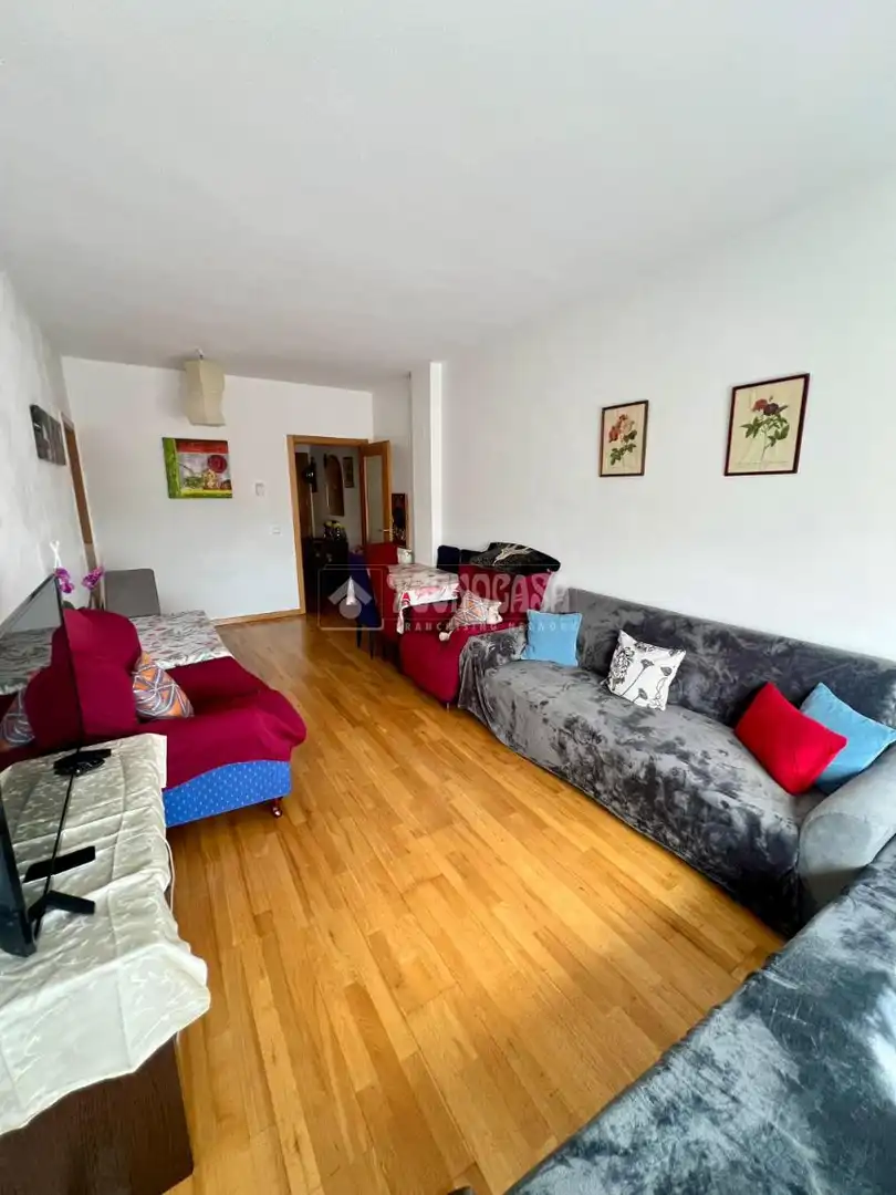 Living room of Flat for sale in Parla  with Heating, Terrace and Storage room