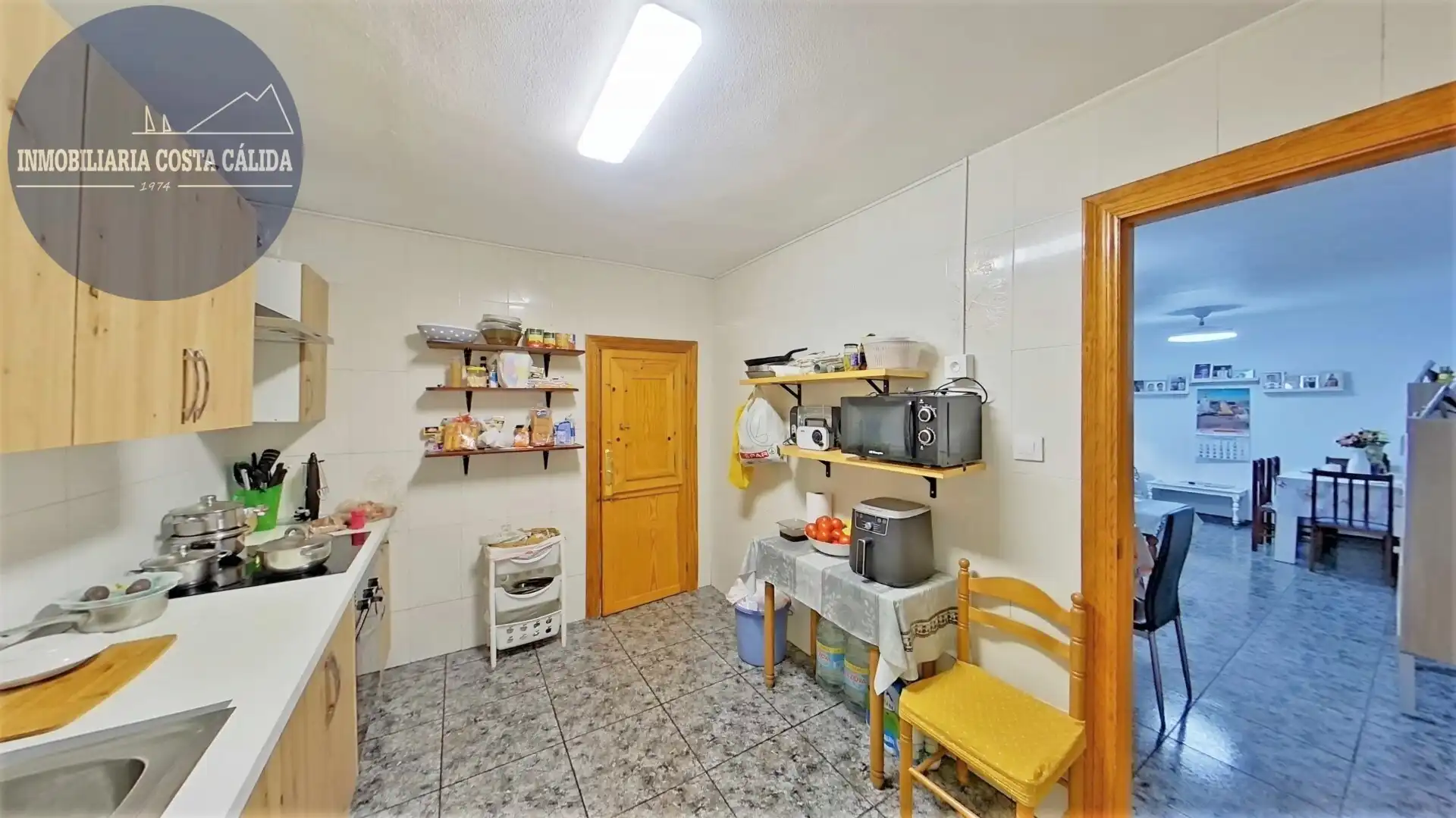 Küche von Einfamilien-Reihenhaus zum Verkauf in Casco Antiguo