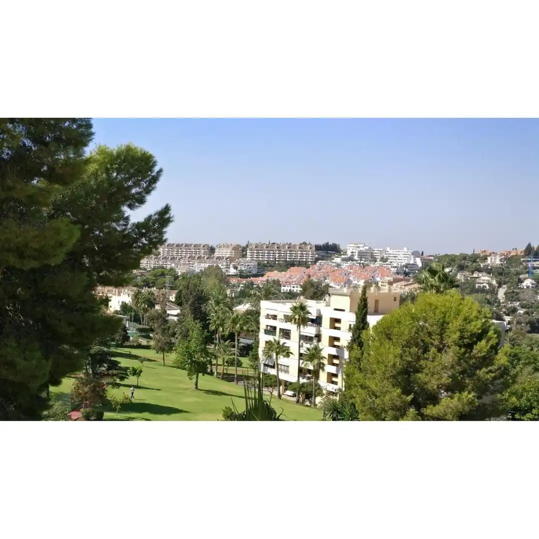 Exterior view of Apartments for rent in Marbella  with Air Conditioner and Community pool