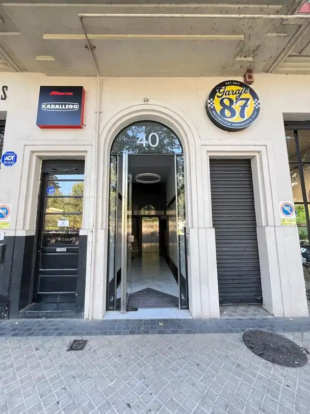 Piso en venta en  Pamplona / Iruña con Aire acondicionado y Calefacción