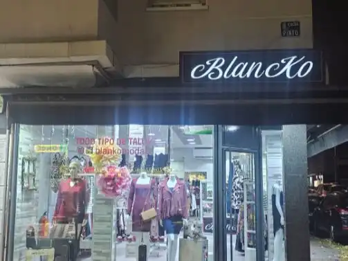 Locale commerciale in cessione a Pinto 41, imagen 2