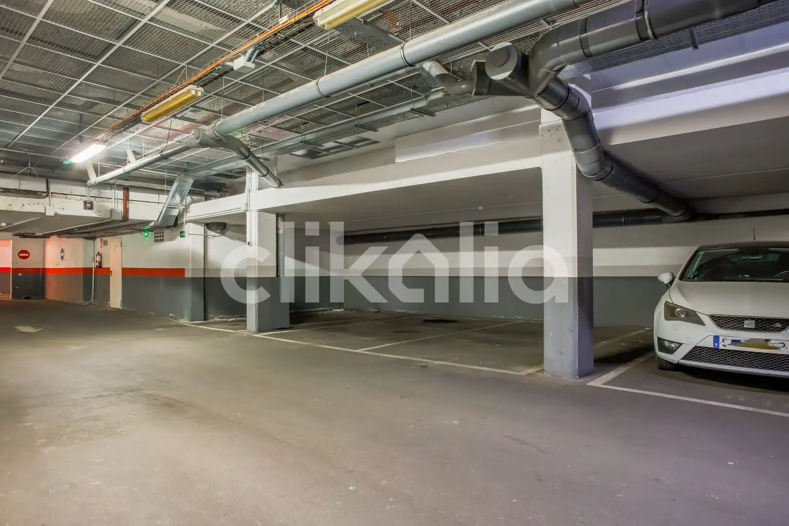 Parking of Flat for sale in Las Rozas de Madrid  with Heating, Terrace and Storage room