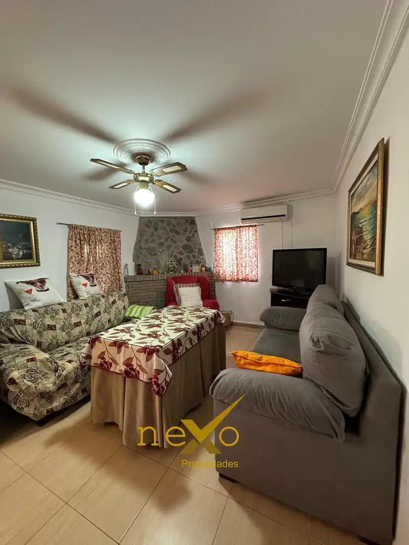 Chalet con piscina en venta en Carmona, imagen 12