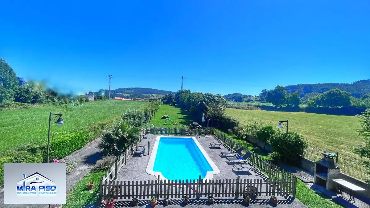 Schwimmbecken von Country house zum Verkauf in Arnuero mit Heizung, Terrasse und Abstellraum