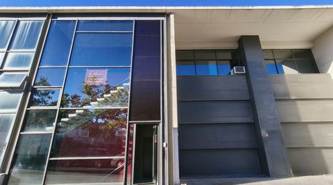 BEGUES BARCELONETA. AMPLIA NAVE INDUSTRIAL con multitud de posibilidades industrial y comercial