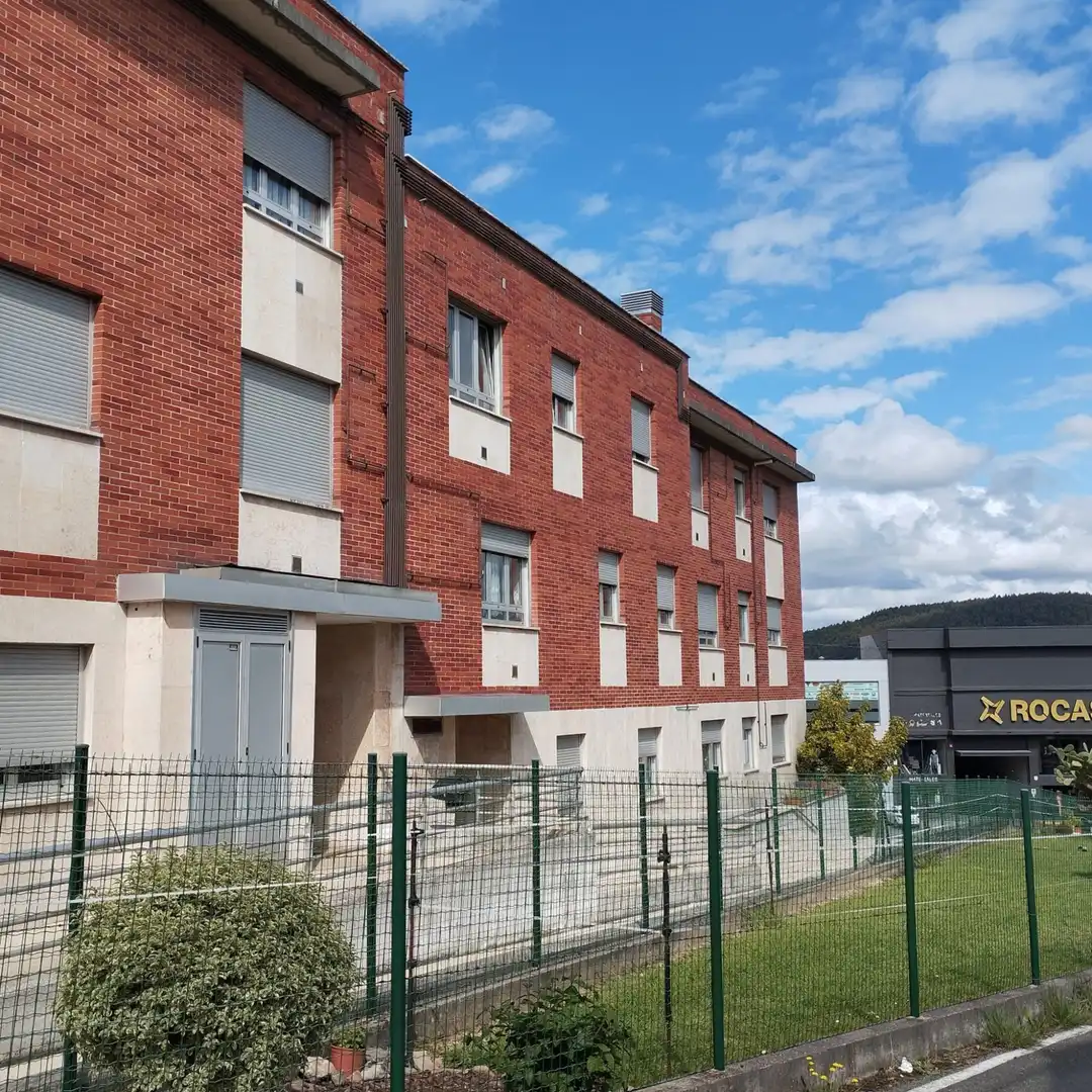 Exterior view of Flat for sale in Avilés  with Heating, Parquet flooring and Storage room