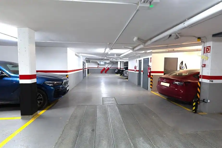 Parking of Attic for sale in Sant Cugat del Vallès  with Air Conditioner, Heating and Private garden