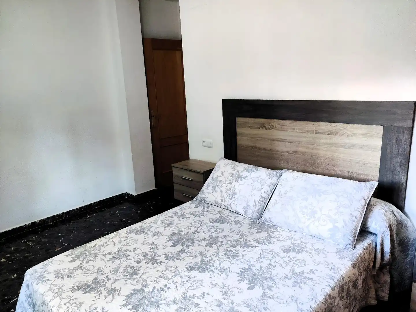 Planta baja en venta en Calle Calle de Tierno Galván, Las Tres Cruces