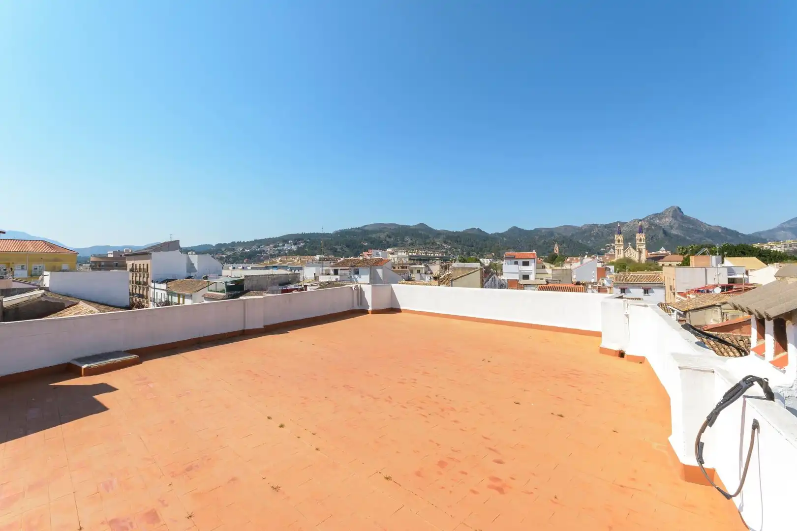 Vista exterior de Piso en venta en Gandia con Aire acondicionado, Calefacción y Terraza