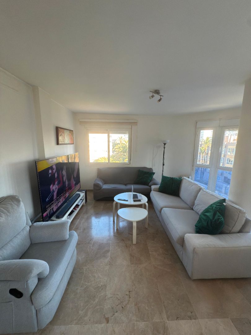 Sala de estar de Piso de alquiler en Málaga Capital con Aire acondicionado, Amueblado y Horno