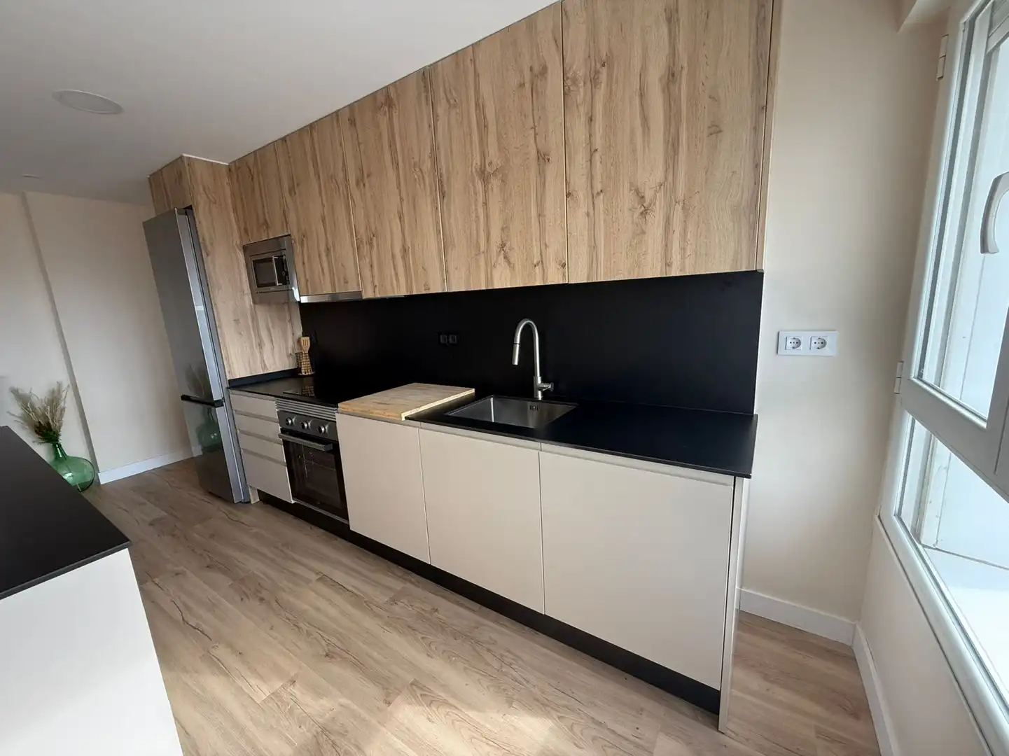 Kitchen of Flat for rent in Gijón   with Heating and Furnished
