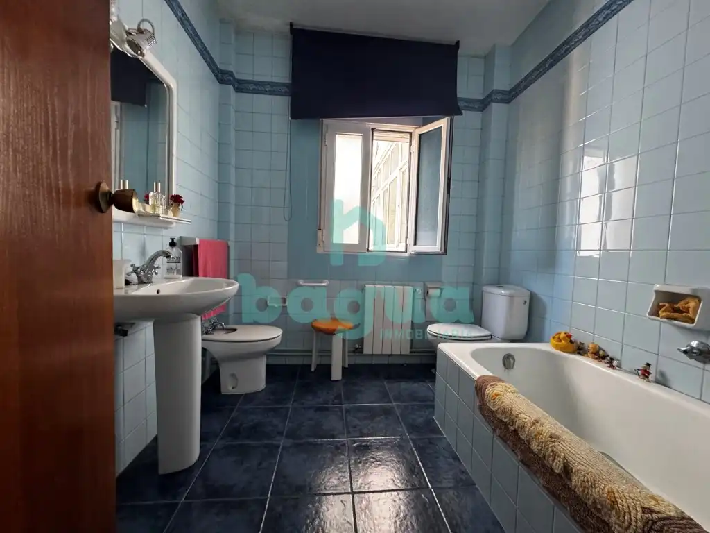 Bathroom of Flat for sale in Almendralejo