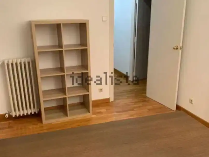 Dormitori de Oficina de lloguer en Zaragoza amb Calefacció, Terrassa i Internet