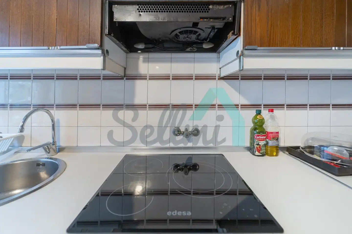 Kitchen of Flat for share in Oviedo   with Heating, Parquet flooring and Furnished