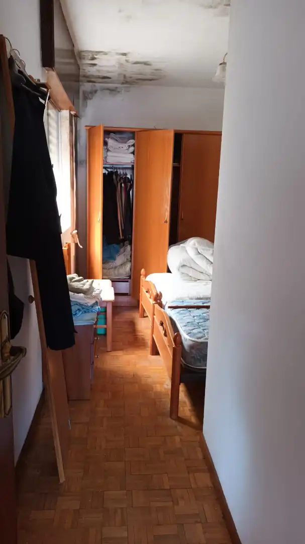 Dormitori de Pis en venda en Noia amb Moblat