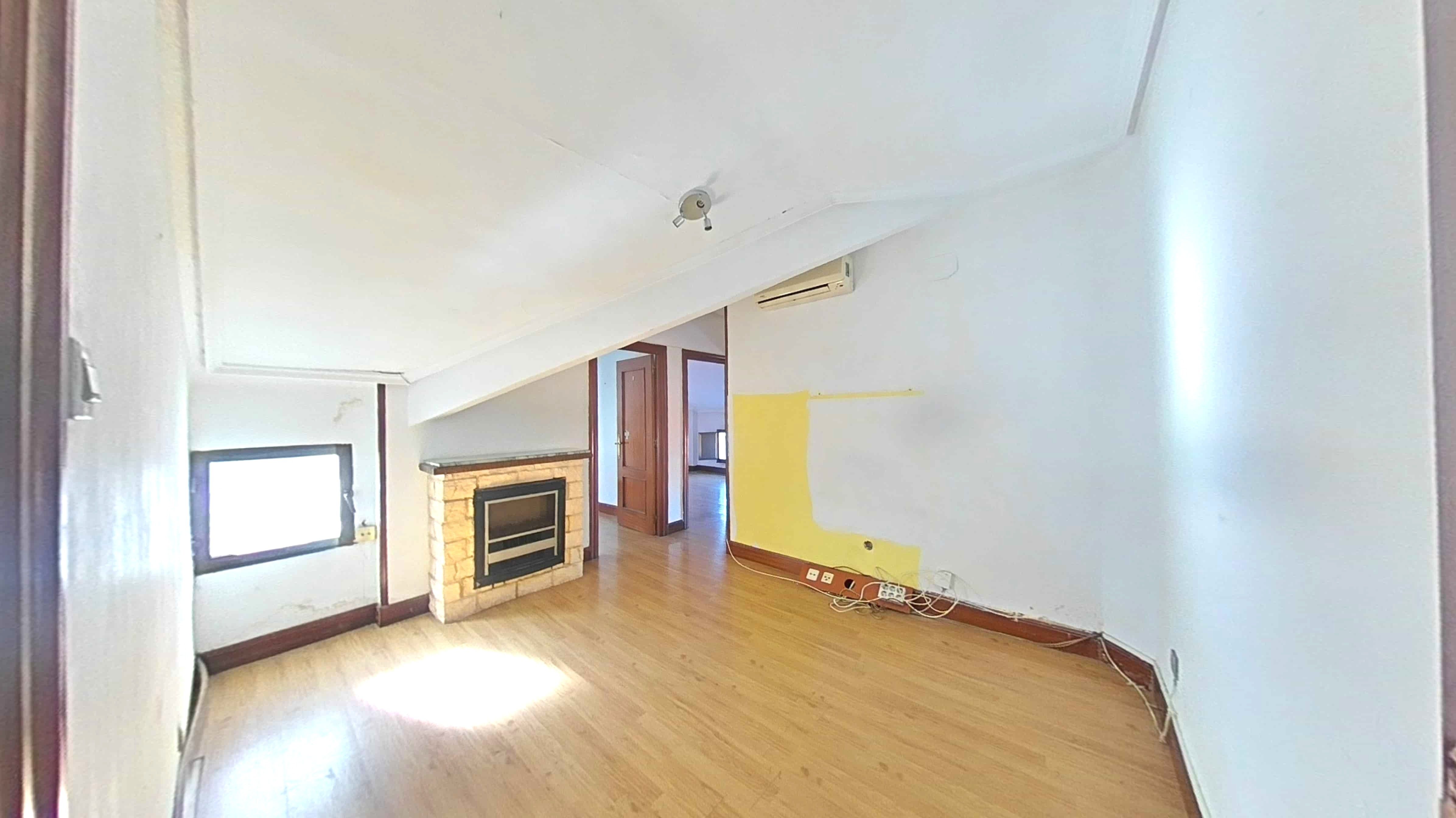 Living room of Apartment for sale in Barakaldo   with Air Conditioner