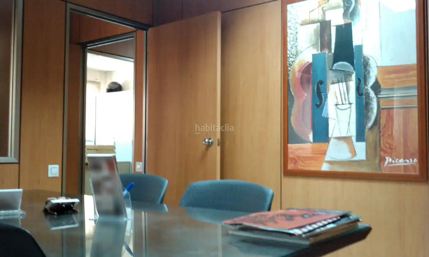 Nave industrial en venta en Carrer de Mata 21, imagen 3