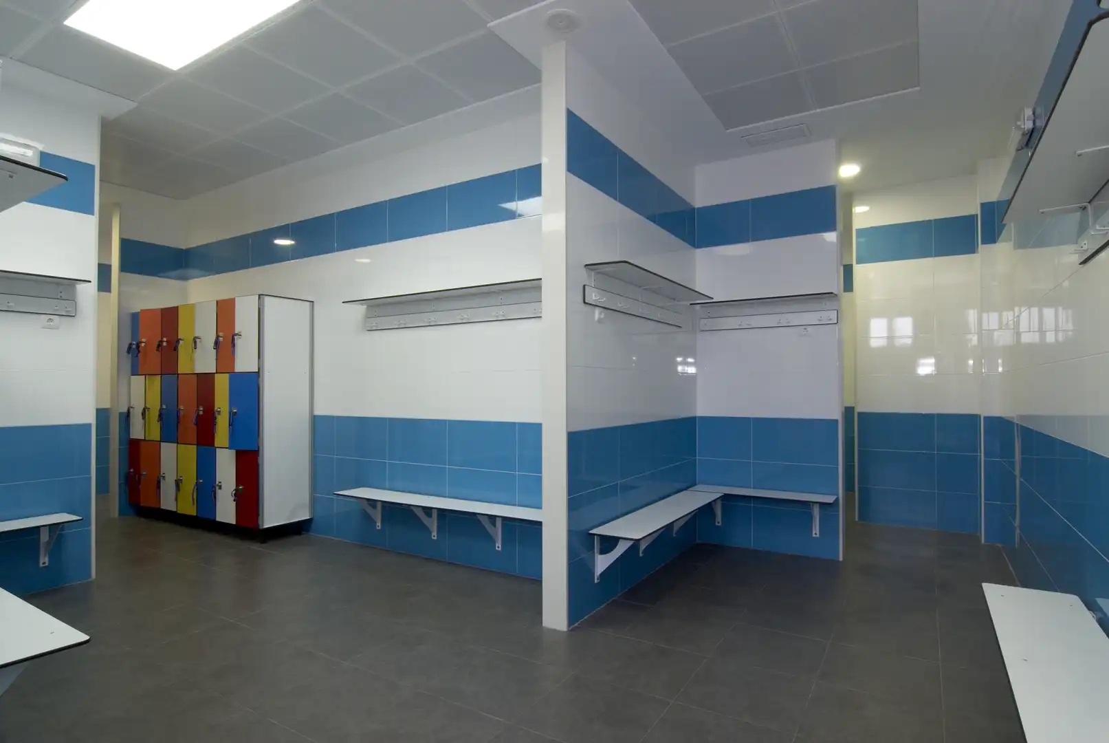 Nave industrielle avec ascenseur à vendre à Polígono Belcaire - Calle C, imagen 2