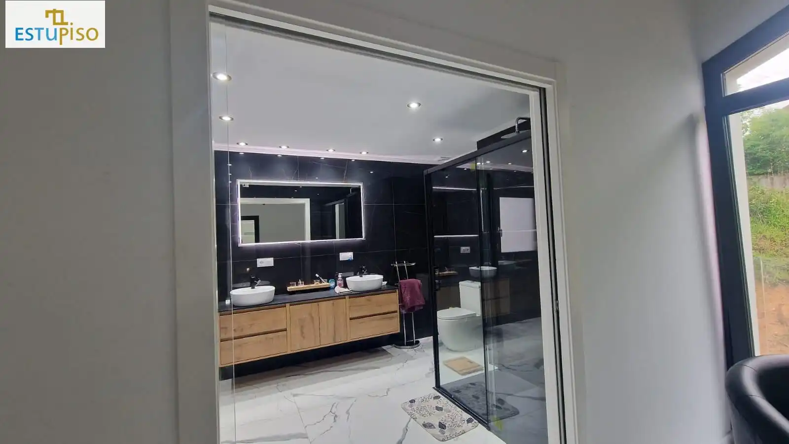 Bathroom of Houses for sale in Erriberagoitia / Ribera Alta  with Heating, Private garden and Furnished