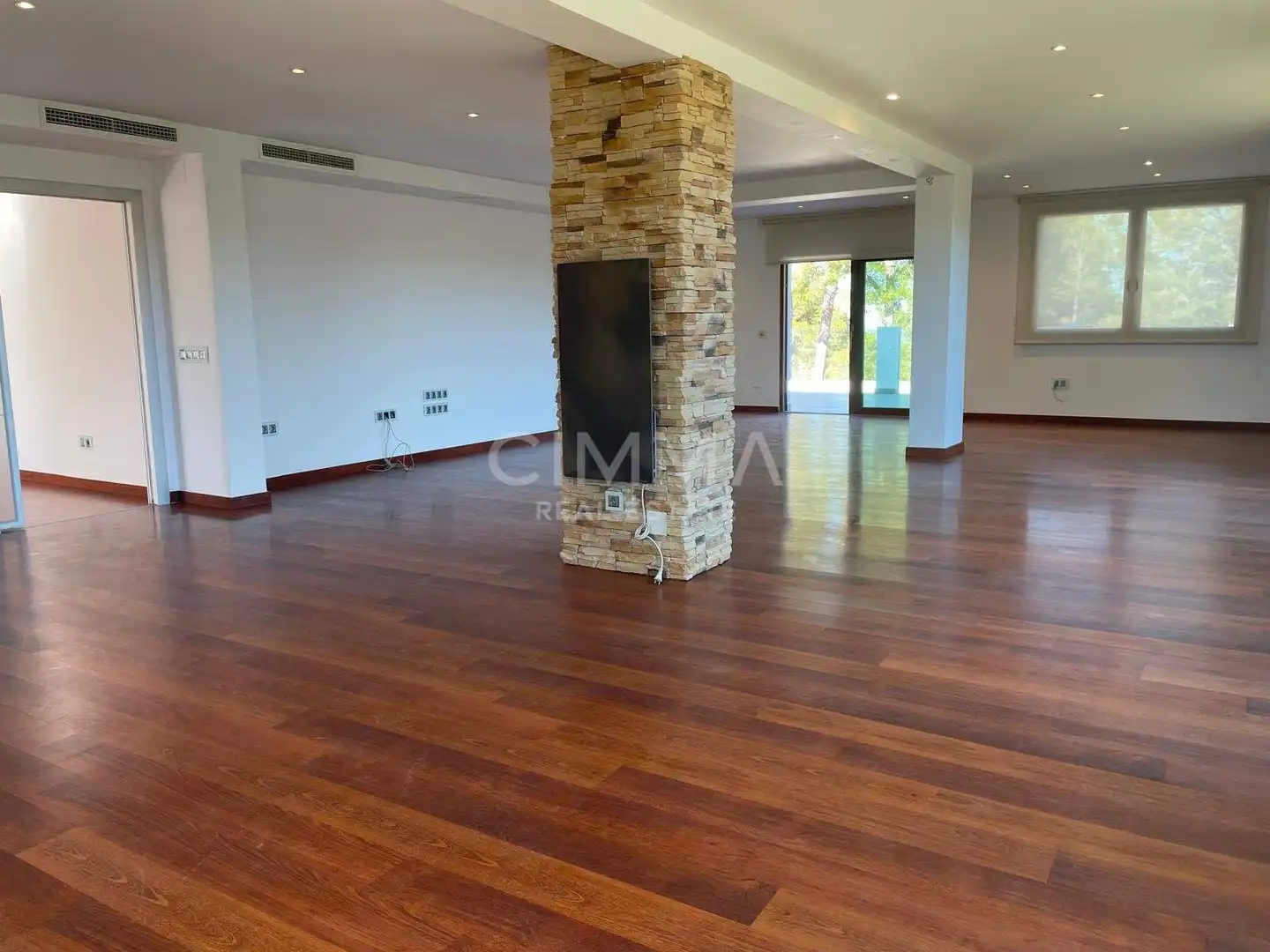 Sala de estar de Casa o chalet en venta en La Nucia con Aire acondicionado, Calefacción y Jardín privado