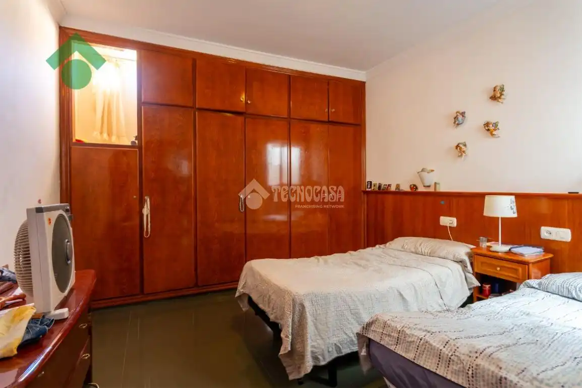 Dormitori de Casa adosada en venda en Nerja amb Calefacció